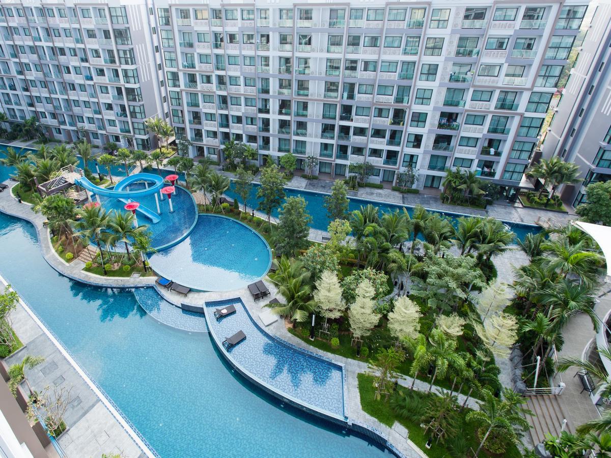 Appartamento Dusit Grand Park Jomtien Beach Esterno foto