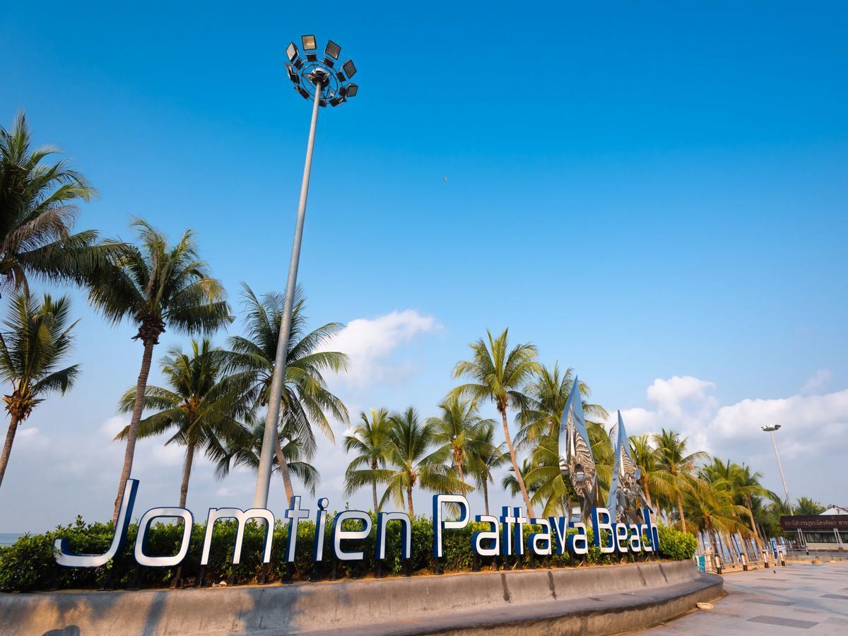 Appartamento Dusit Grand Park Jomtien Beach Esterno foto
