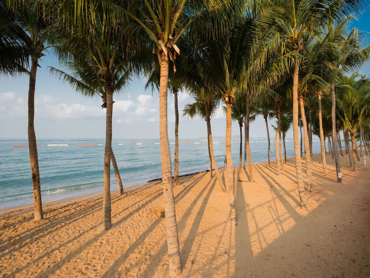 Appartamento Dusit Grand Park Jomtien Beach Esterno foto